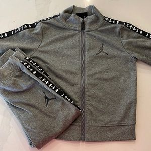 Jordan Toddler tracksuit Size 24 months